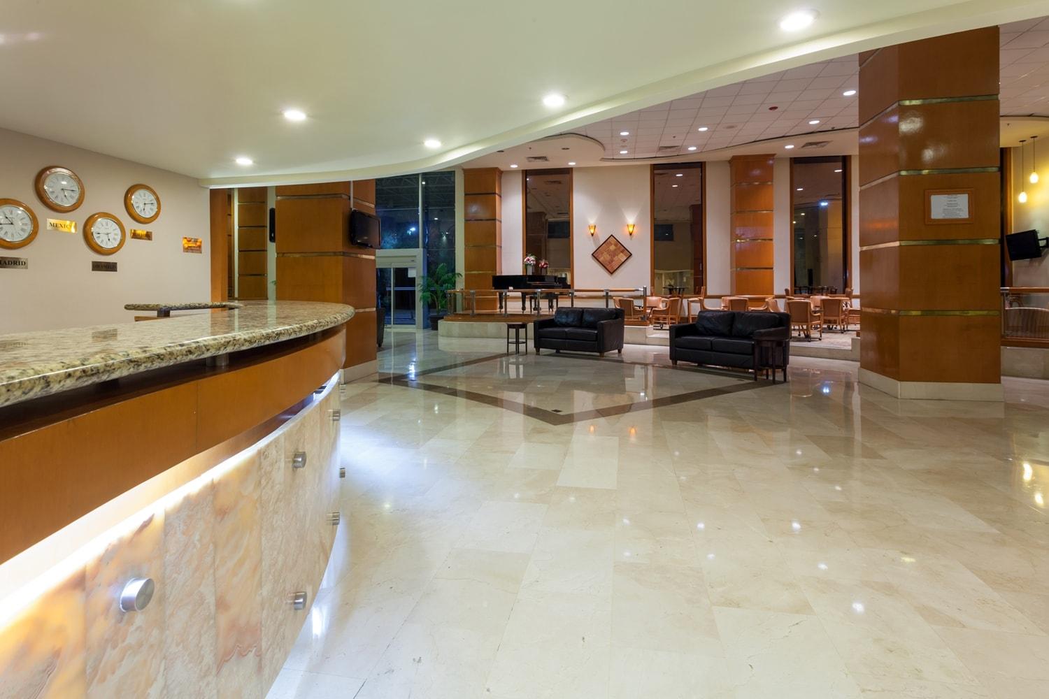 Best Western Plus Nuevo Laredo Inn & Suites Екстериор снимка